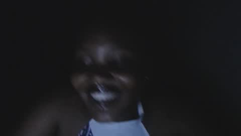 Snapshot of slimy_cunt chatting on February 2025 09:39:01 PM Jemila online show from February 2025 09:39:01 PM