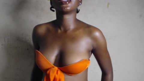 Snapshot of slimzy_hotxx chatting on July 2026 09:25:01 AM Grace online show from July 2026 09:25:01 AM