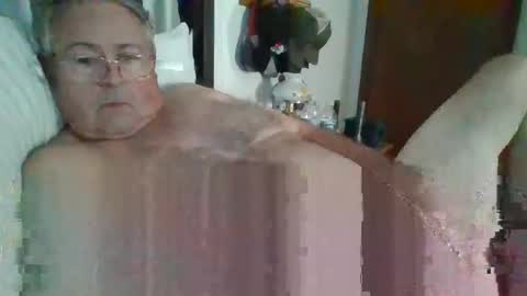 Snapshot of slippery_duck chatting on September 2025 01:15:01 PM slippery_duck online show from September 2025 01:15:01 PM