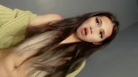 slut4attention online show from April 2026 07:45:01 AM