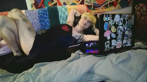 Snapshot of slutcrust chatting on September 2025 09:58:01 PM slutcrust online show from September 2025 09:58:01 PM