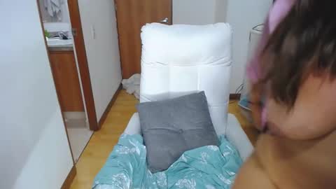 Snapshot of slutdirty1xxx chatting on December 2024 08:15:01 PM Slutdirtyxxx online show from December 2024 08:15:01 PM