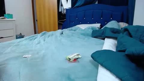 Snapshot of slutdirty1xxx chatting on September 2025 06:13:01 AM Slutdirtyxxx online show from September 2025 06:13:01 AM