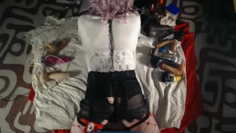 Snapshot of slutgurl_pdx chatting on November 2025 05:09:01 AM slutgurl_pdx online show from November 2025 05:09:01 AM