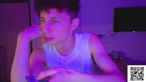 sluttsavage online show from April 2026 07:15:01 PM