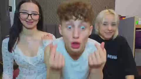 sluttsavage online show from April 2026 09:02:01 AM