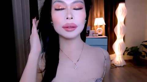 slutty_aurora online show from September 2025 08:40:01 AM