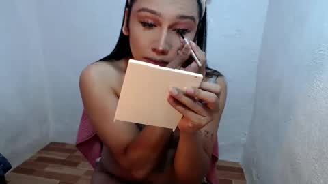 Snapshot of slutty_classyxx chatting on September 2025 05:13:01 PM Lovie online show from September 2025 05:13:01 PM