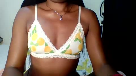 Snapshot of slutty_tiger chatting on March 2025 03:59:01 PM SLUTTY TIGER online show from March 2025 03:59:01 PM