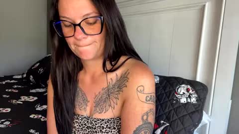sluttycouple840 online show from June 2026 10:41:01 PM