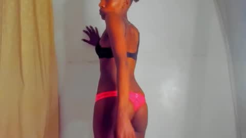 Sexyslutt online show from March 2026 09:53:02 PM