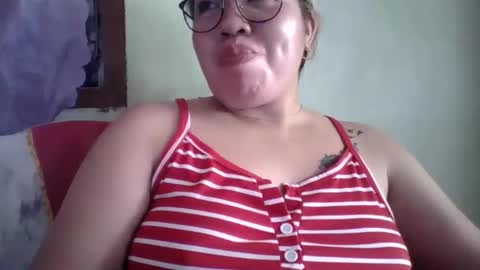 Snapshot of small_boobs59 chatting on September 2025 03:32:02 AM Lovewella online show from September 2025 03:32:02 AM