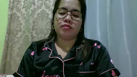 Snapshot of small_boobs59 chatting on November 2025 03:01:02 PM Lovewella online show from November 2025 03:01:02 PM