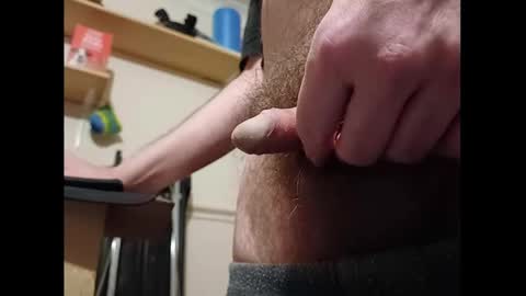 Small Hairy Uncut online show from December 2024 09:17:01 PM