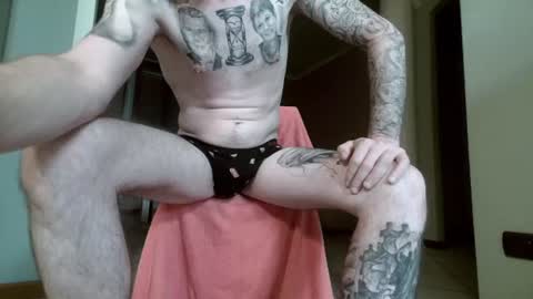 smallone8825 online show from July 2026 04:58:02 AM