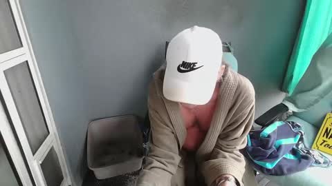 Snapshot of smallpenisbigtongue chatting on February 2025 02:13:01 PM Daddy online show from February 2025 02:13:01 PM