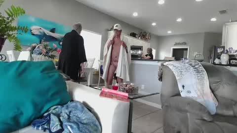 Snapshot of smallpenisbigtongue chatting on February 2025 04:59:01 PM Daddy online show from February 2025 04:59:01 PM