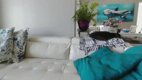 Snapshot of smallpenisbigtongue chatting on March 2025 06:05:02 PM Daddy online show from March 2025 06:05:02 PM