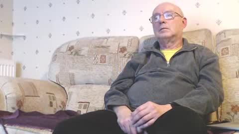 Steve online show from December 2024 07:18:01 PM