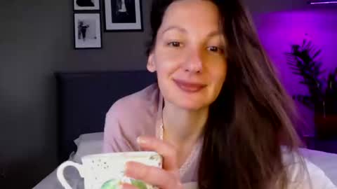 Snapshot of smalltittsbigsoul chatting on February 2025 06:40:01 AM Anna no bbbbybybbabebyy just Anna. And dont call me mom please. online show from February 2025 06:40:01 AM