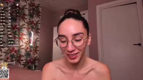 Elizabeth online show from July 2026 01:19:02 AM