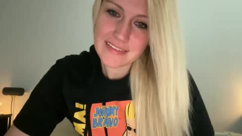 Snapshot of smexxii93 chatting on January 2026 04:54:02 PM smexxii93 online show from January 2026 04:54:02 PM