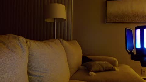 Snapshot of smexy_bun chatting on December 2024 03:38:02 AM Smexy online show from December 2024 03:38:02 AM