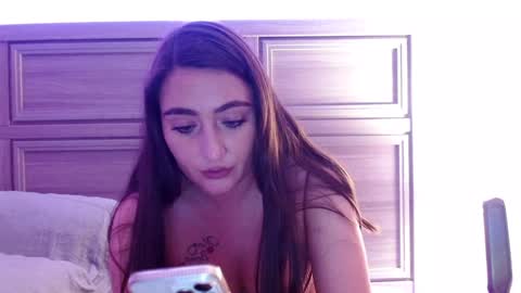 Snapshot of smexy_bun chatting on December 2024 11:09:02 PM Smexy online show from December 2024 11:09:02 PM