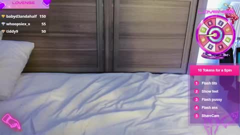 Snapshot of smexy_bun chatting on February 2025 01:31:01 AM Smexy online show from February 2025 01:31:01 AM