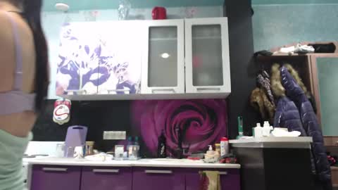 smile_cute_fox online show from December 2024 06:04:02 PM