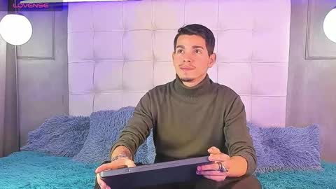 Snapshot of smile_kai_16 chatting on December 2025 03:03:01 AM KAI online show from December 2025 03:03:01 AM