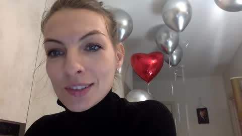 Snapshot of smiling_lexa chatting on November 2025 08:55:01 PM smiling_lexa online show from November 2025 08:55:01 PM