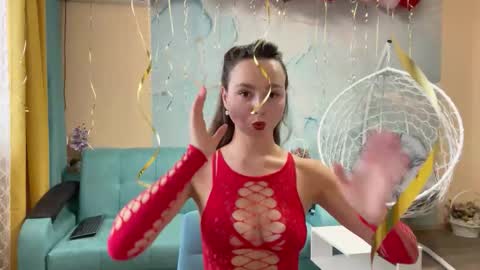 smiling_riddle online show from November 2025 10:37:01 AM