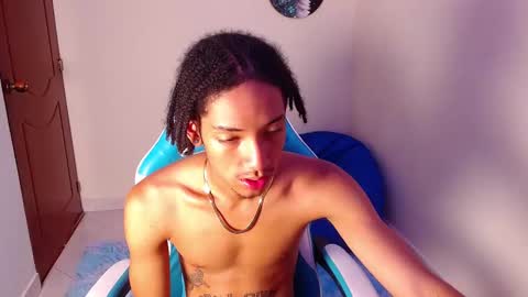 smitt jr online show from November 2025 11:07:02 PM