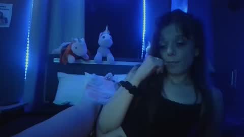 Snapshot of smokeingbitch420 chatting on November 2025 09:09:01 AM love bug online show from November 2025 09:09:01 AM