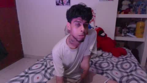 Snapshot of smoker00teddybear chatting on January 2025 07:49:02 AM teddy online show from January 2025 07:49:02 AM