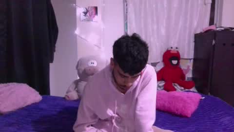 Snapshot of smoker00teddybear chatting on September 2025 08:03:01 AM teddy online show from September 2025 08:03:01 AM