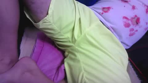 Snapshot of smoker2929 chatting on November 2025 06:06:02 AM smoker2929 online show from November 2025 06:06:02 AM