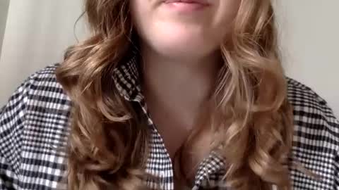 Snapshot of smokeshow3 chatting on February 2025 04:47:01 PM smokeshow3 online show from February 2025 04:47:01 PM