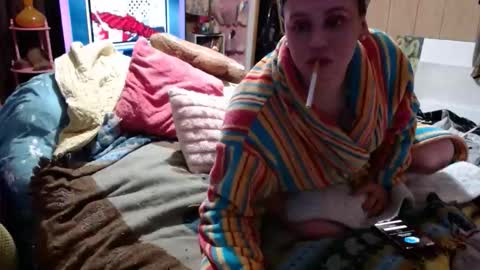 DIAN dee-ann online show from December 2025 06:49:02 PM