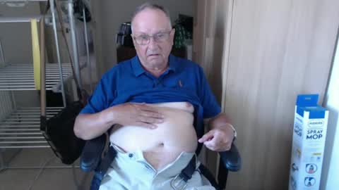smoothmutton online show from July 2026 02:41:02 PM