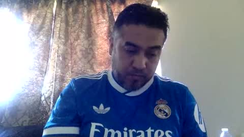 smoothstrik3r online show from December 2025 08:02:01 PM