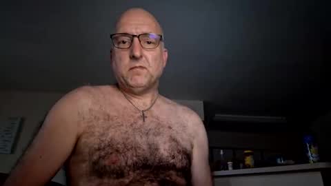 Snapshot of sms172 chatting on February 2025 01:43:02 PM sms172 online show from February 2025 01:43:02 PM