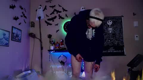 Snapshot of snarfle chatting on December 2024 02:53:01 AM Viiscount Snarfle Von Snarfenberg online show from December 2024 02:53:01 AM