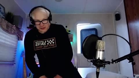 Snapshot of snarfle chatting on March 2025 12:53:01 AM Viiscount Snarfle Von Snarfenberg online show from March 2025 12:53:01 AM