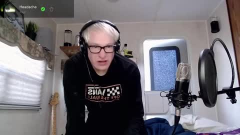 Snapshot of snarfle chatting on March 2025 11:14:01 PM Viiscount Snarfle Von Snarfenberg online show from March 2025 11:14:01 PM