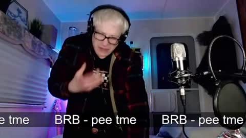 Snapshot of snarfle chatting on March 2025 02:51:02 PM Viiscount Snarfle Von Snarfenberg online show from March 2025 02:51:02 PM