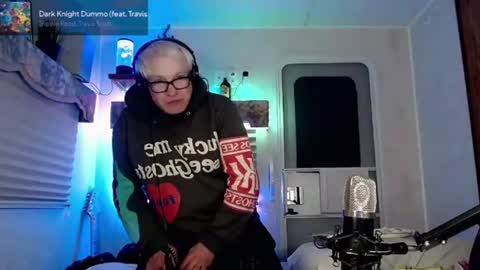 Snapshot of snarfle chatting on March 2025 08:29:01 AM Viiscount Snarfle Von Snarfenberg online show from March 2025 08:29:01 AM