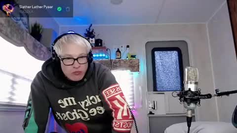 Snapshot of snarfle chatting on March 2025 05:49:02 PM Viiscount Snarfle Von Snarfenberg online show from March 2025 05:49:02 PM