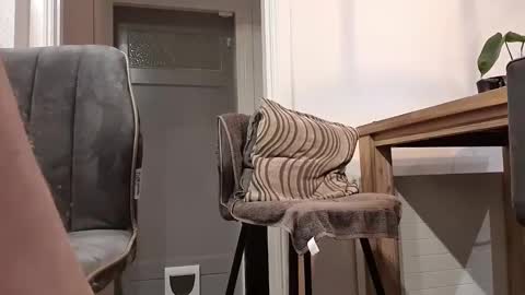 sneakerboy444 online show from January 2025 09:25:02 PM